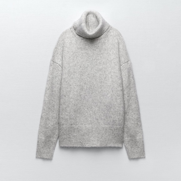 NWT - HIGH NECK KNIT SWEATER - M - Picture 4 of 6